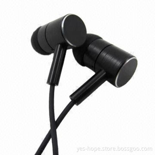 Fashionable metal earphones